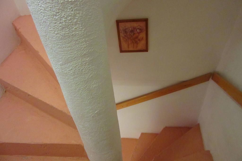 ドブラ アパートメンツ トロギール エクステリア 写真